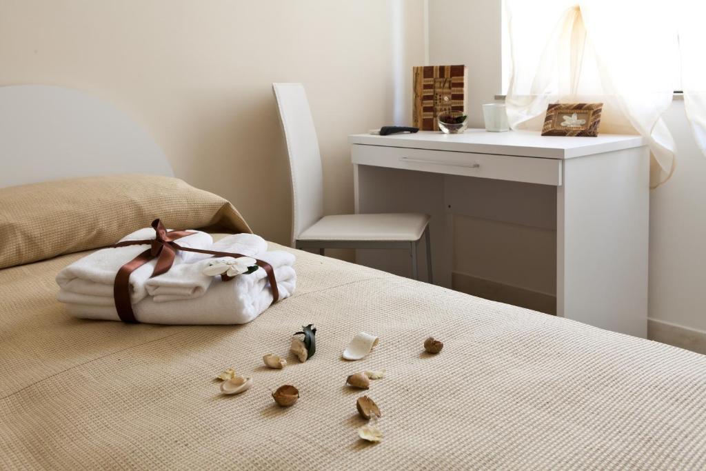 B&B Petali Τράπανι Δωμάτιο φωτογραφία